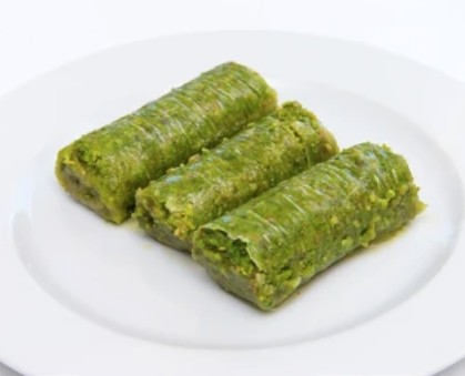 Taze Aromalı 500 Gr Fıstık Sarma Siirt pasta